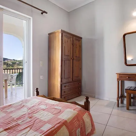 Apartment Dolphin 1 *