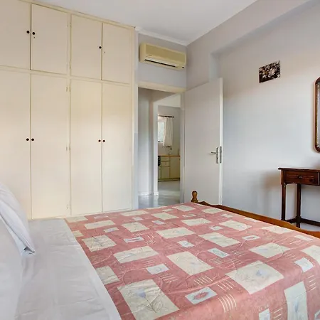 Apartman Dolphin 1 Kerí
