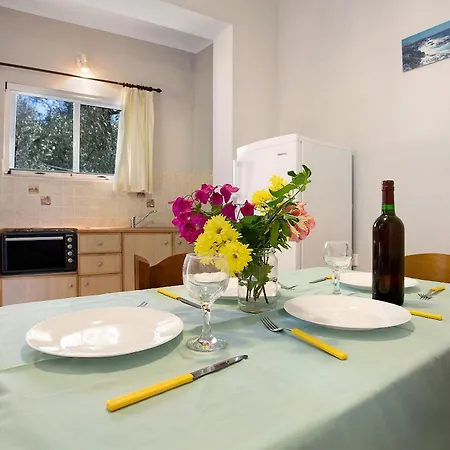 Dolphin 1 Apartman Kerí