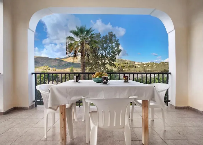 Apartament Dolphin 1 *