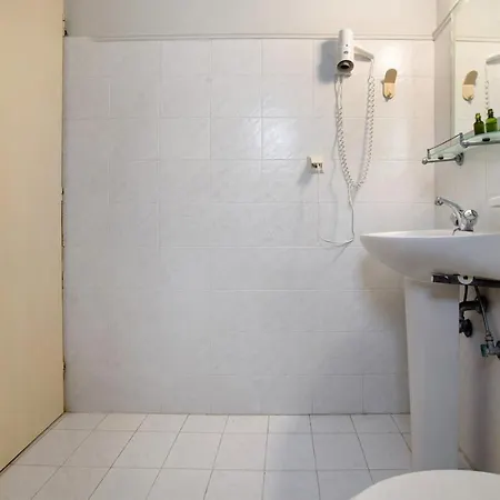 Apartman Dolphin 1 Kerí